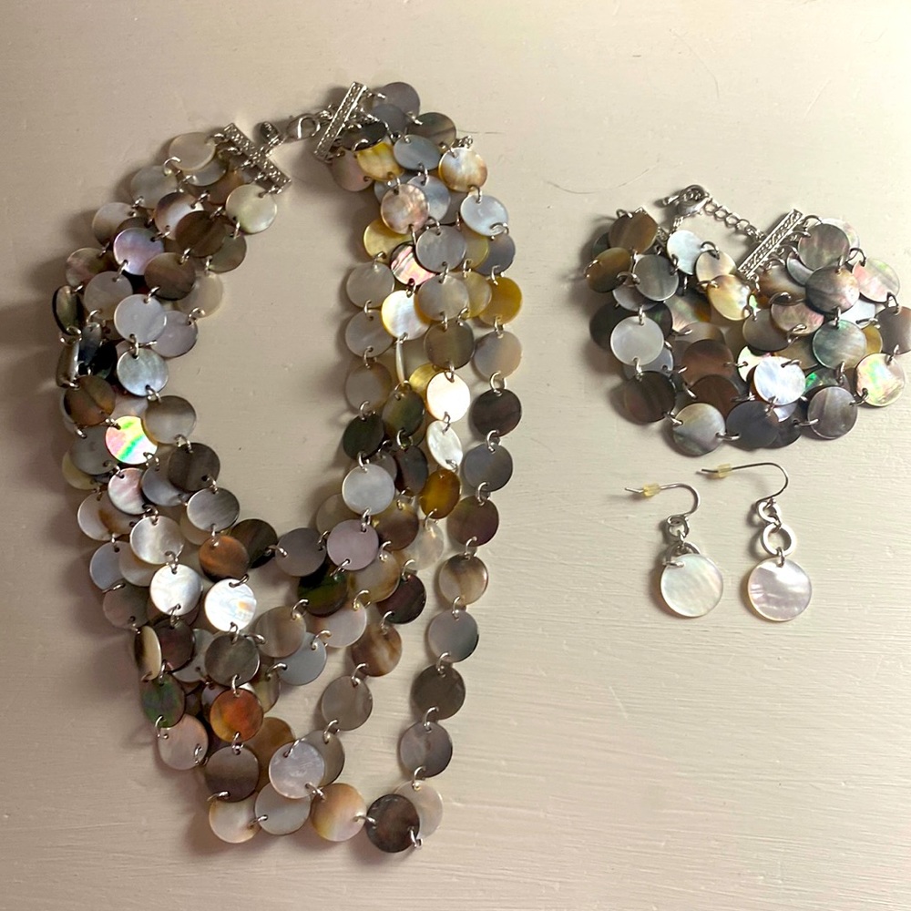 Abalone 3 piece jewelry set.